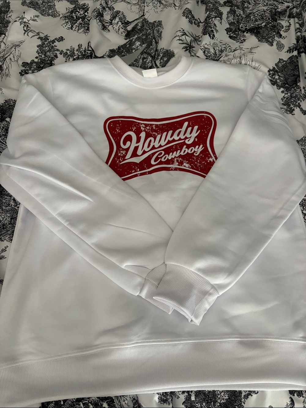 White 'Howdy Cowboy' Graphic Sweatshirt
